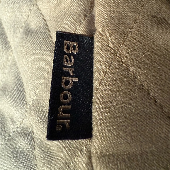 BARBOUR Tailored Microfiber Quilt Jacket Lightweight Classic Full Zip Luxury 10 - Picture 4 of 10
